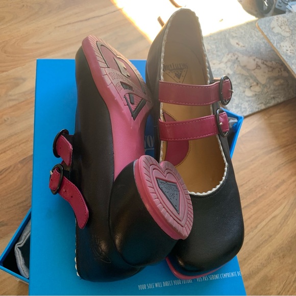 FLUEVOG MARGIE DOUBLE-STRAPPED MARY JANE 7 - Picture 11 of 14